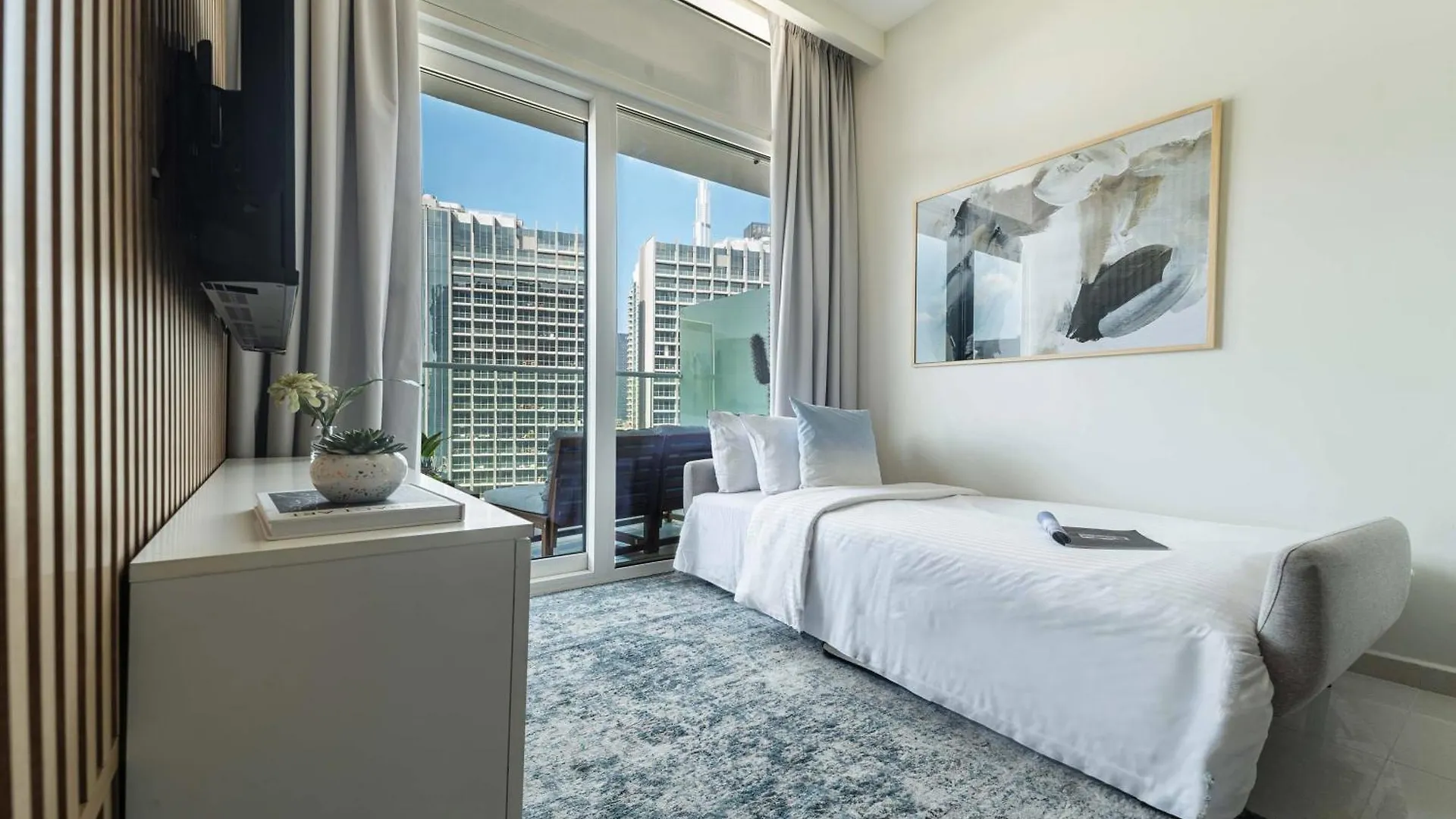 Apartment Frank Porter - Reva Residence Dubai