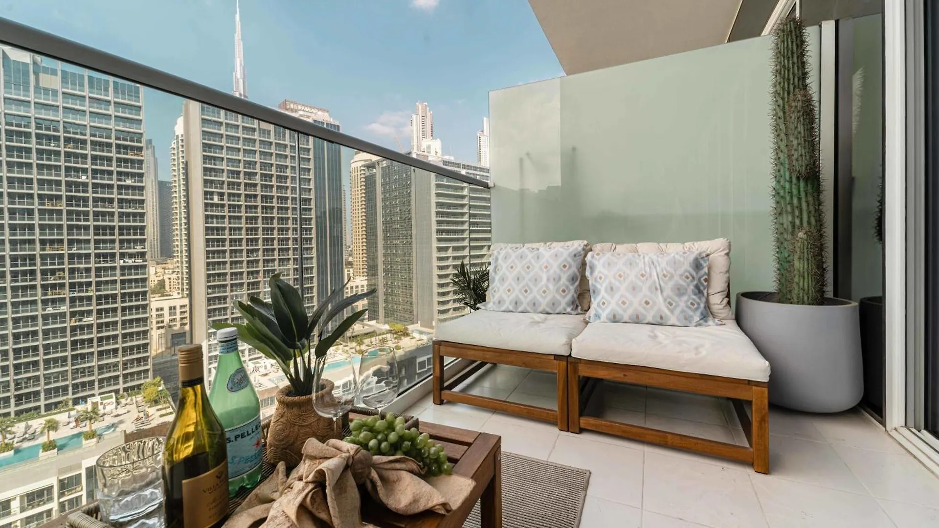 Frank Porter - Reva Residence Dubai 0*,  United Arab Emirates