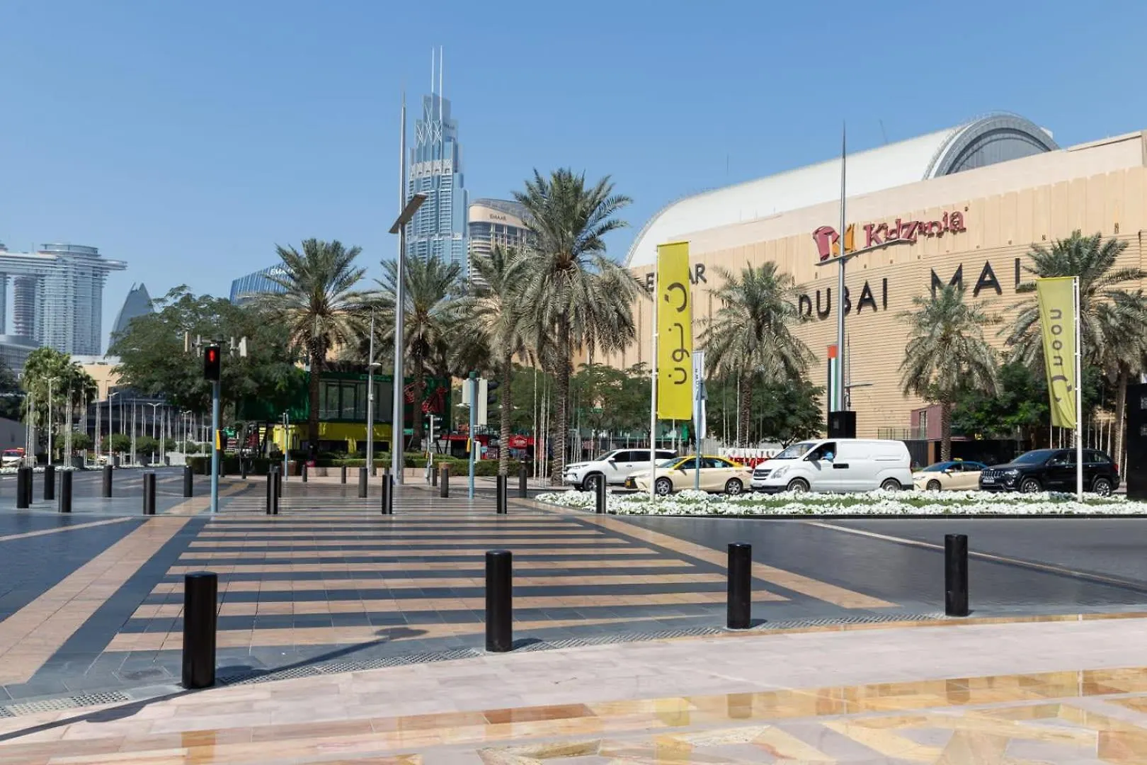 Frank Porter - Reva Residence Dubai
